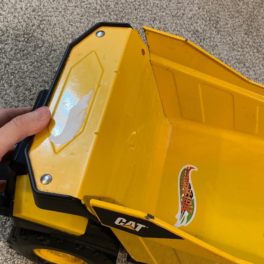 CAT Yellow Dump Truck Toy - Picture 2 of 4